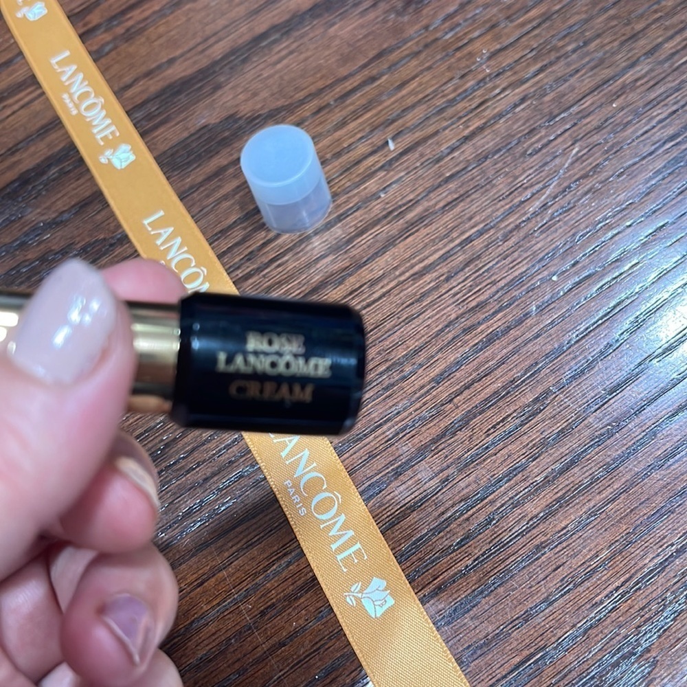 Lancome labsolu Rouge lipstick 368 - rose Lancome (cream) - Picture 5 of 5